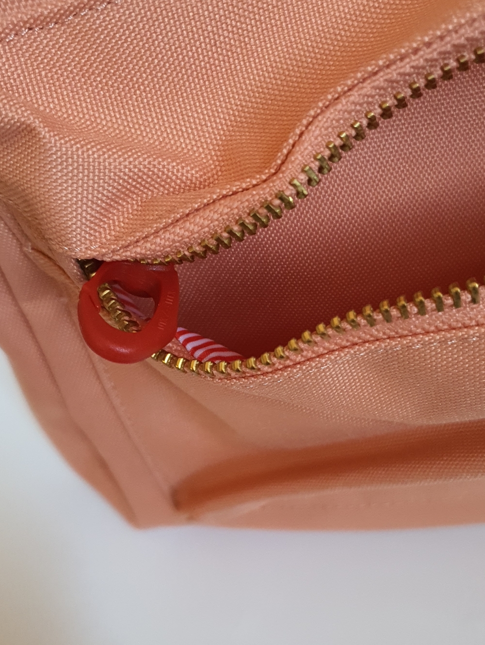 Herschel Nova Mid 18L Backpack NWT - Picture 10 of 10